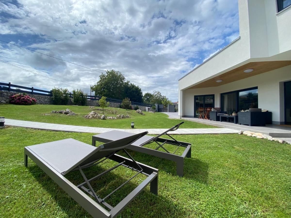 La Llosina Vivienda Vacacional Alquiler Integro Llanes Bagian luar foto