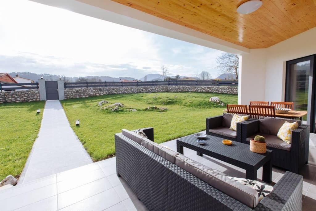 La Llosina Vivienda Vacacional Alquiler Integro Llanes Bagian luar foto