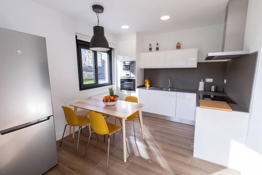 La Llosina Vivienda Vacacional Alquiler Integro Llanes Bagian luar foto