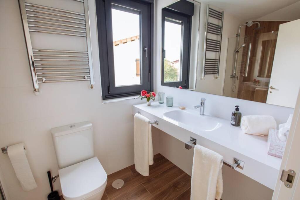 La Llosina Vivienda Vacacional Alquiler Integro Llanes Bagian luar foto